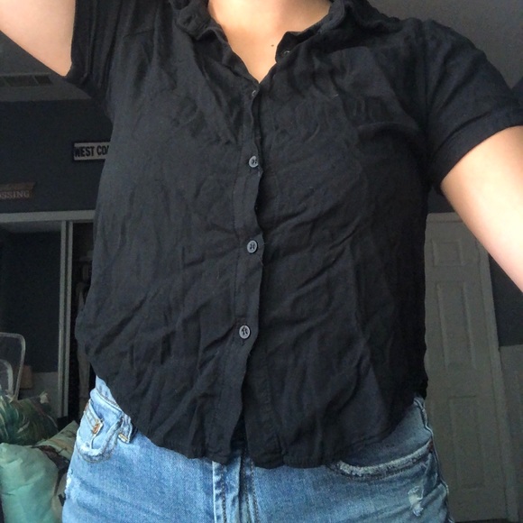 Women’s Collared Shirt - Picture 1 of 4